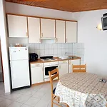 With Parking Space Grebastica, Sibenik - 4867 Apartment