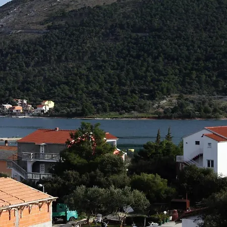 With Parking Space Grebastica, Sibenik - 4867 Apartman