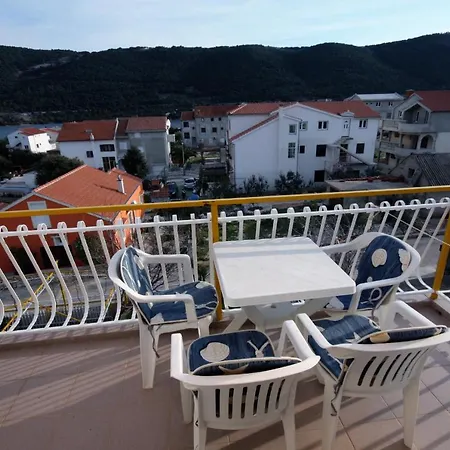 Apartment With A Parking Space Grebastica, Sibenik - 4867 Grebastica