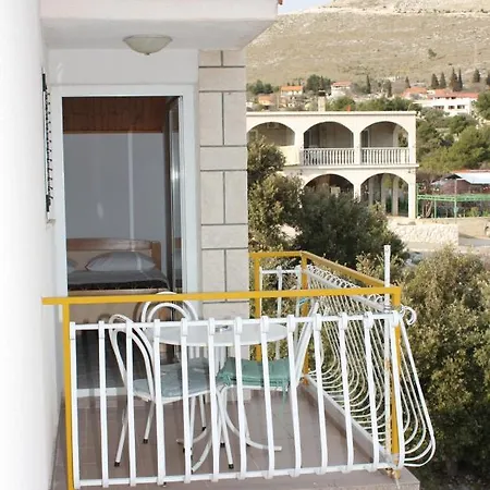 Apartman With Parking Space Grebastica, Sibenik - 4867 Grebastica