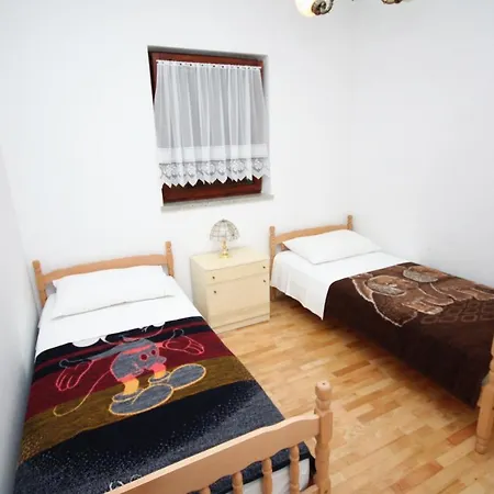 With Parking Space Grebastica, Sibenik - 4867 Apartman Grebastica