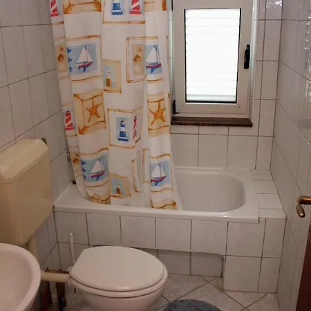 With Parking Space Grebastica, Sibenik - 4867 Apartman *