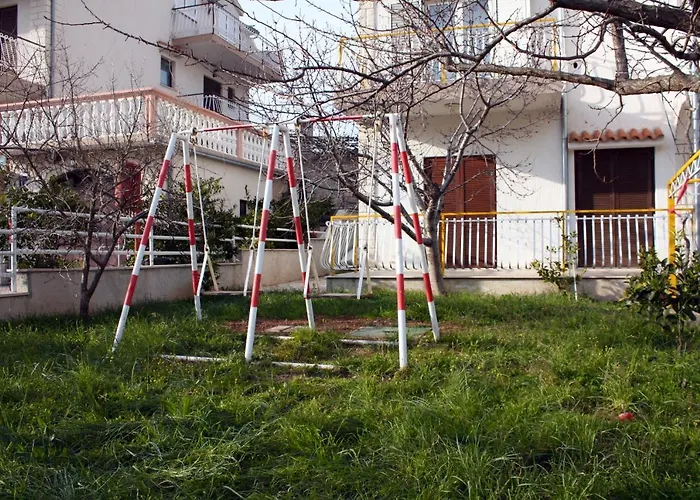 With Parking Space Grebastica, Sibenik - 4867 Appartement Grebaštica