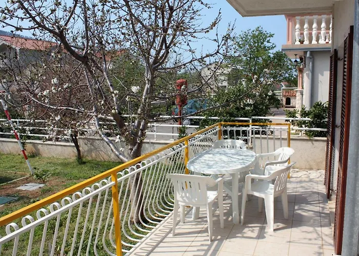 With Parking Space Grebastica, Sibenik - 4867 Appartement Grebaštica