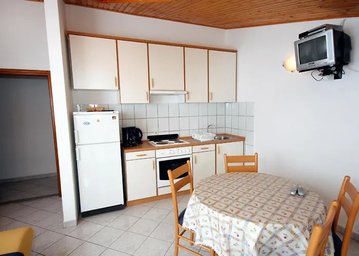 With Parking Space Grebastica, Sibenik - 4867 Apartment