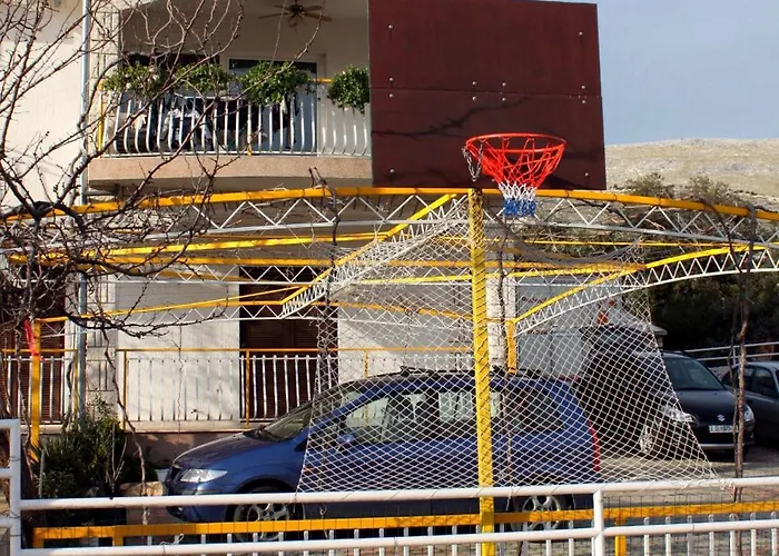 Appartement With Parking Space Grebastica, Sibenik - 4867 *